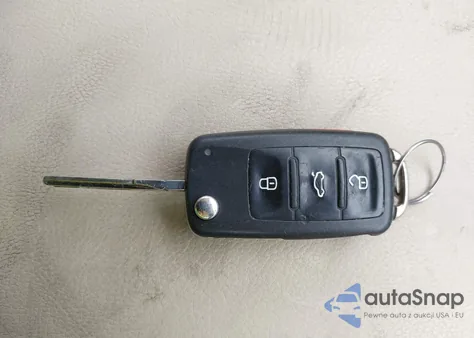 2013 Volkswagen Passat 2.0L Tdi Se z USA, uszkodzony, nr VIN 1VWBN7A35DC056416